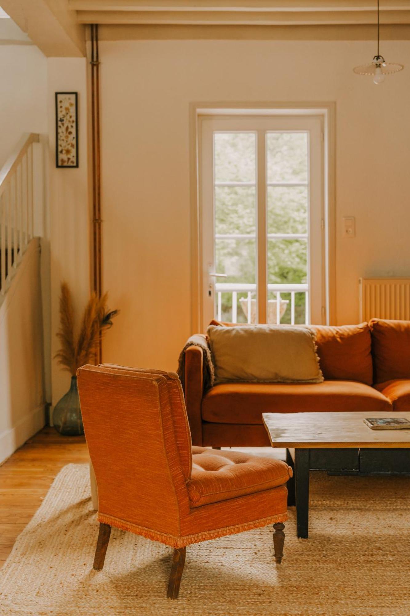 Maison D'Hotes Et Gite De Charme Avec Piscine, La Lhuiseraie Bagian luar foto